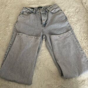 Wild Fable size 4 straight leg jeans